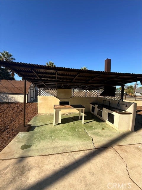 5908 Grand, Riverside, CA 92504