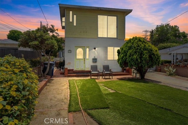 Property photo for 700 W Palm AVE, El Segundo, CA