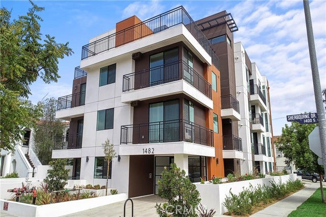 Property photo for 1482 S Sherbourne DR, #402, Los Angeles, CA
