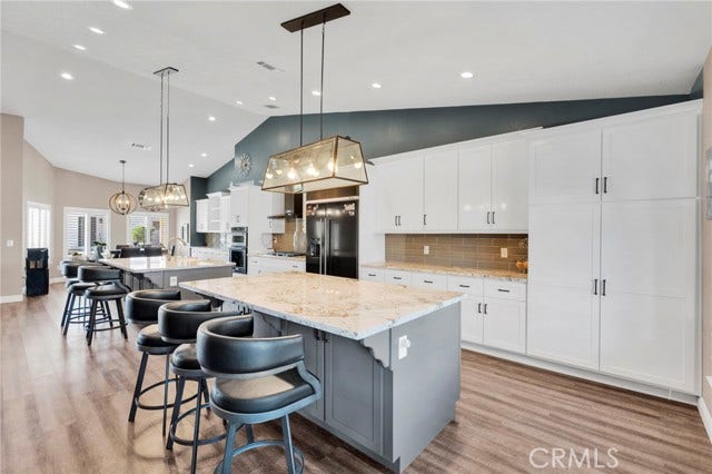 6980 Oak View CT, Oak Hills, CA 92344 6980 Oak View CT, Oak Hills, CA 92344