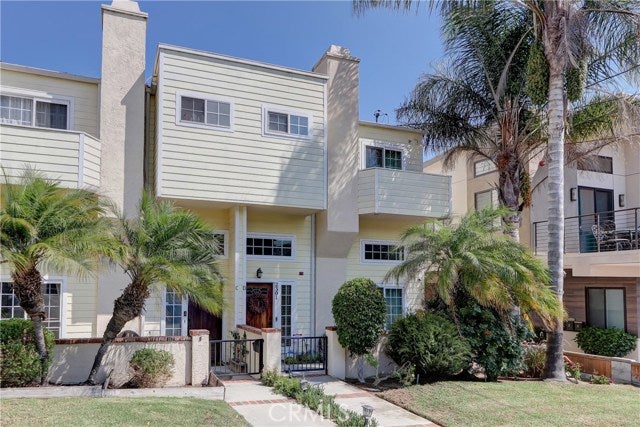 Property photo for 2301 Mathews Avenue, #D, Redondo Beach, CA