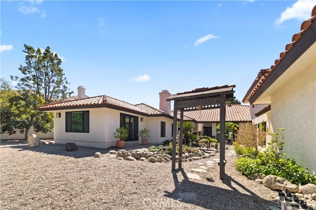831 Pomello, Claremont, CA 91711