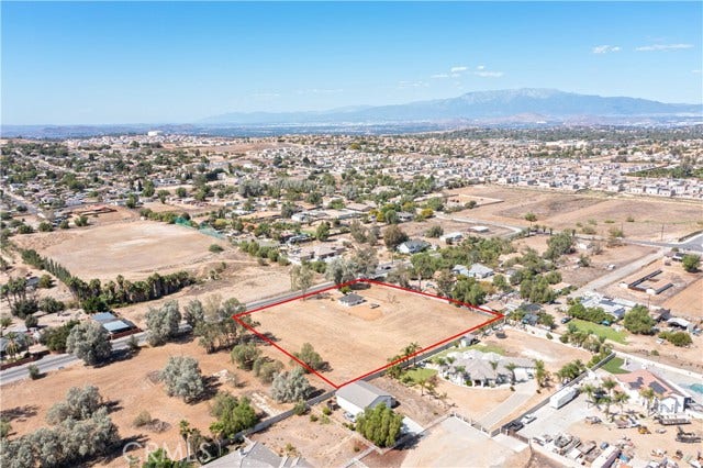 17140 Parsons, Riverside, CA 92508