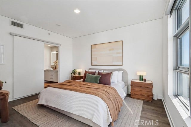 9 MacArthur Place, #1507, Santa Ana, CA 92707