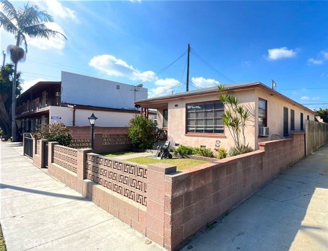 Property photo for 5821 John AVE, Long Beach, CA