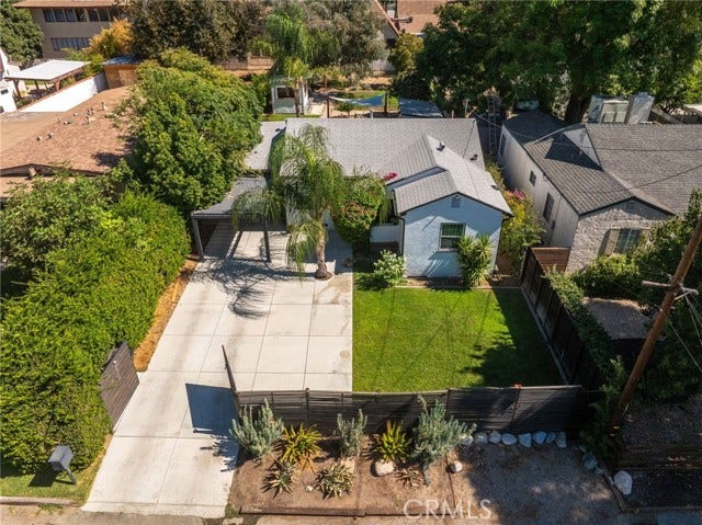 3327 N Crescent, San Bernardino, CA 92405 3327 N Crescent, San Bernardino, CA 92405