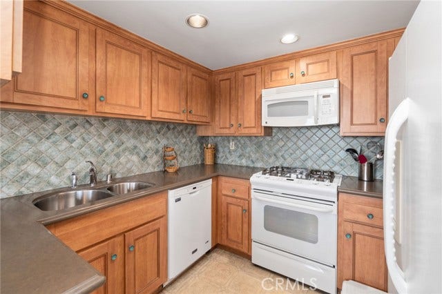 Property photo for 106 N Western, #302, San Pedro, CA