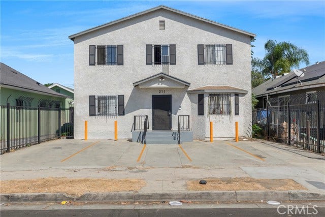 Property photo for 211 E 55th ST, Los Angeles, CA