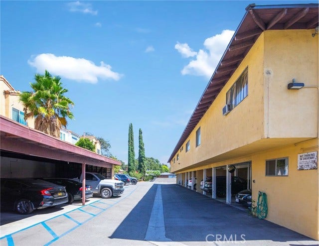 1817 E 2nd ST, Duarte, CA 91010