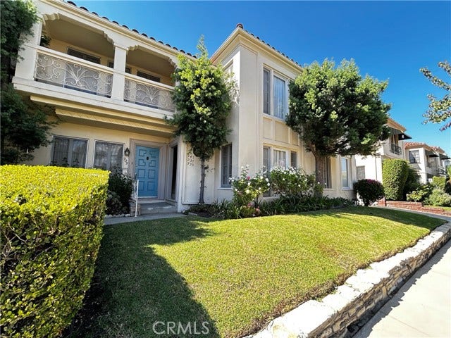 Property photo for 935 S Alandele AVE, Los Angeles, CA