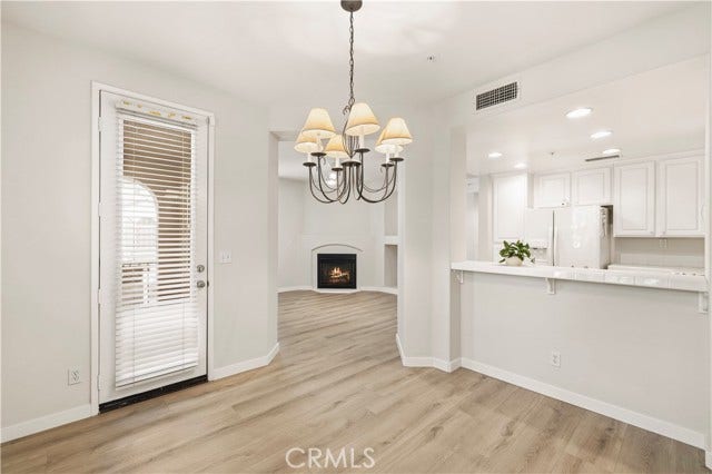 28157 Ashbrook, Valencia, CA 91354