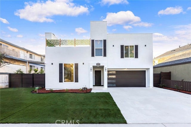 Property photo for 1081 Loma AVE, Long Beach, CA