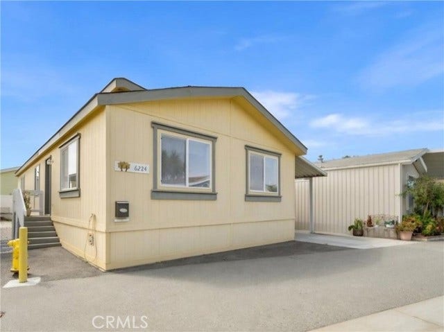 Property photo for 6224 Beachcomber DR, Long Beach, CA