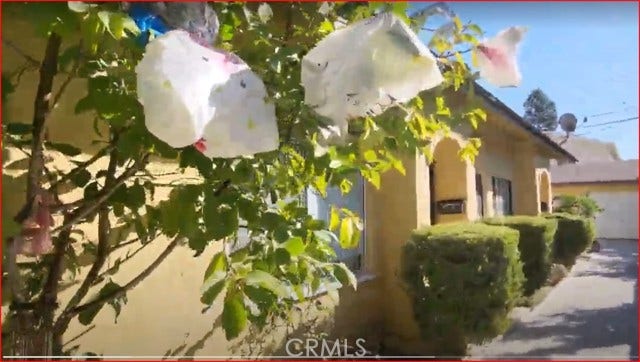 Property photo for 1240 S Muirfield RD, Los Angeles, CA