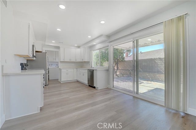 11883 Mayflower CT, Fountain Valley, CA 92708 11883 Mayflower CT, Fountain Valley, CA 92708