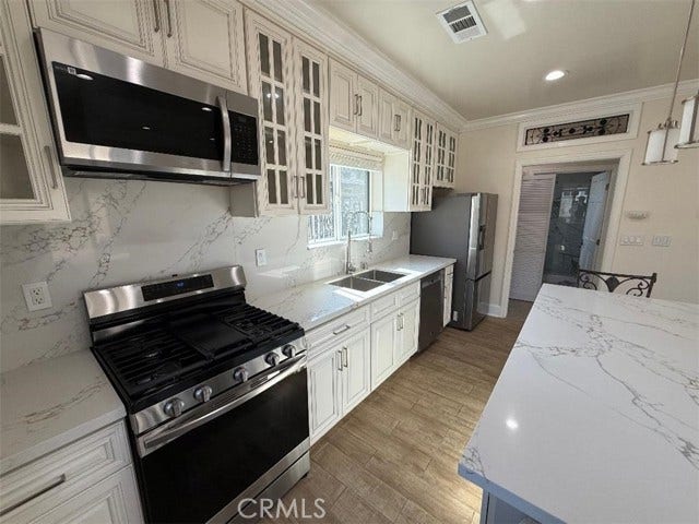 Property photo for 3843 Weston Pl, #A, Long Beach, CA