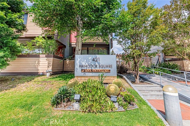 Property photo for 421 S Van Ness, Los Angeles, CA