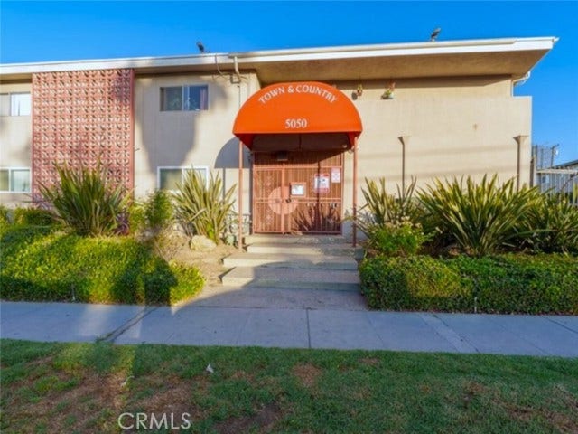 Property photo for 5050 Linden AVE, #102, Long Beach, CA
