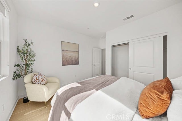 324 Merit, Irvine, CA 92618