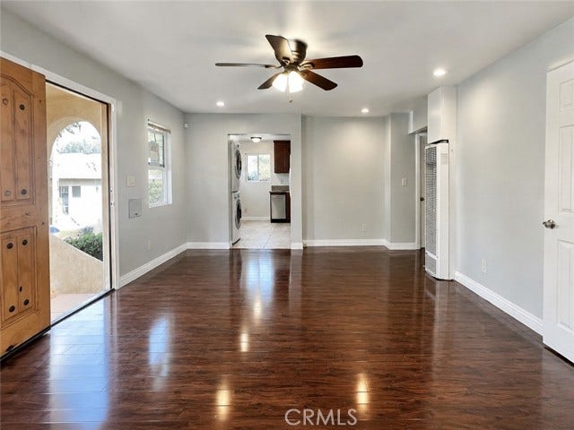 Property photo for 2533 Commodore ST, Los Angeles, CA