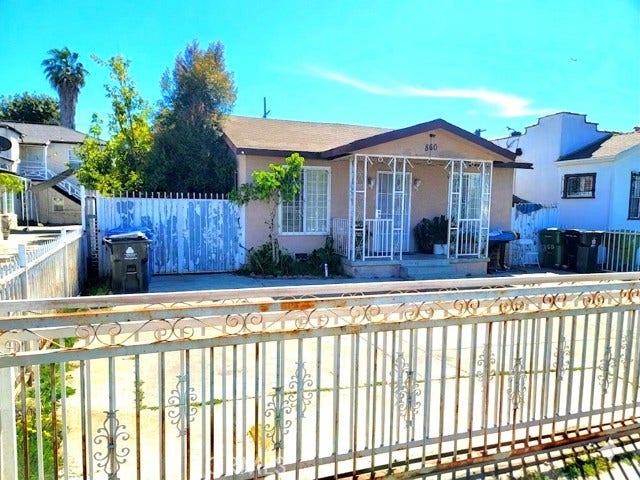 Property photo for 860 W 73rd St, Los Angeles, CA