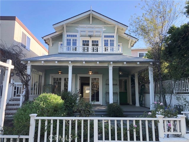 Property photo for 404 17th Street, Manhattan Beach, CA