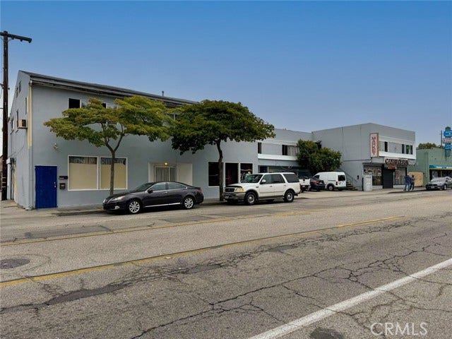 Property photo for 153 W Arbor Vitae, Inglewood, CA