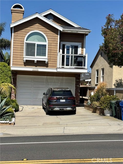Property photo for 2044 Prospect AVE, Hermosa Beach, CA