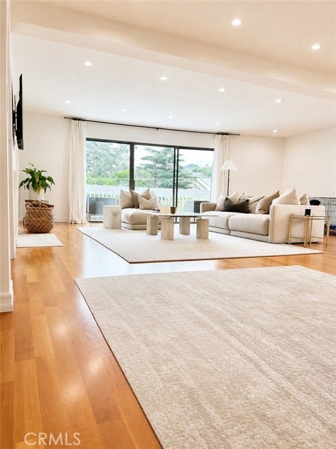 Property photo for 1310 Roxbury DR, #302, Los Angeles, CA