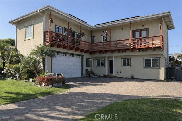 Property photo for 1071 E 46th, Long Beach, CA