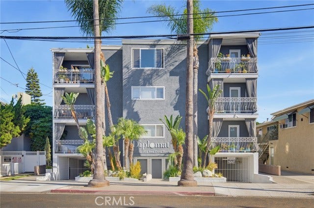Property photo for 1401 E 3rd ST, #16, Long Beach, CA