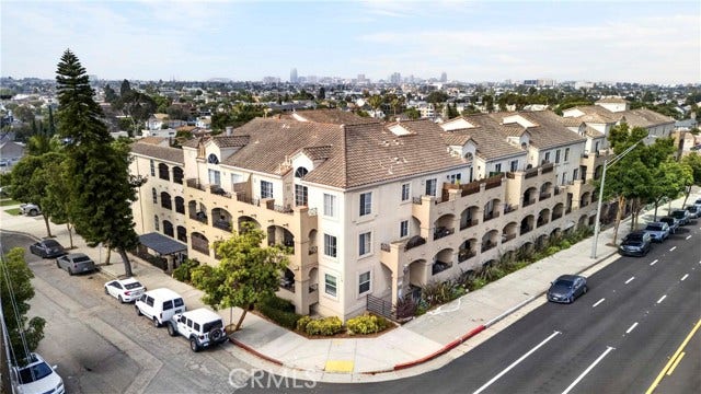 Property photo for 1775 Ohio AVE, #106, Long Beach, CA