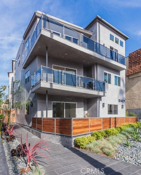 Property photo for 947 4TH ST, #A, Santa Monica, CA