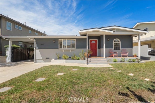 Property photo for 5329 E Flagstone ST, Long Beach, CA