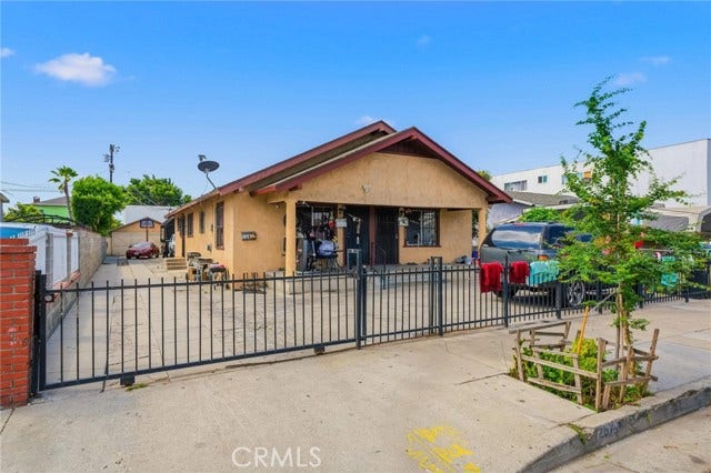 Property photo for 724 E 50th, Los Angeles, CA