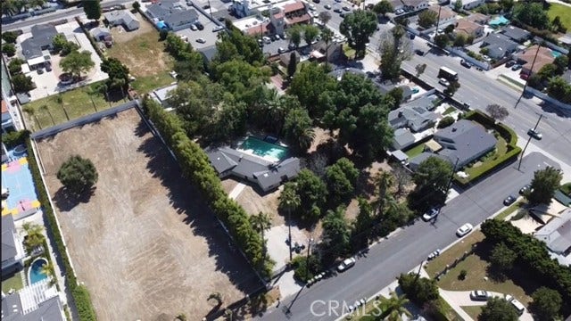 Property photo for 22734 Calvert, Woodland Hills, CA