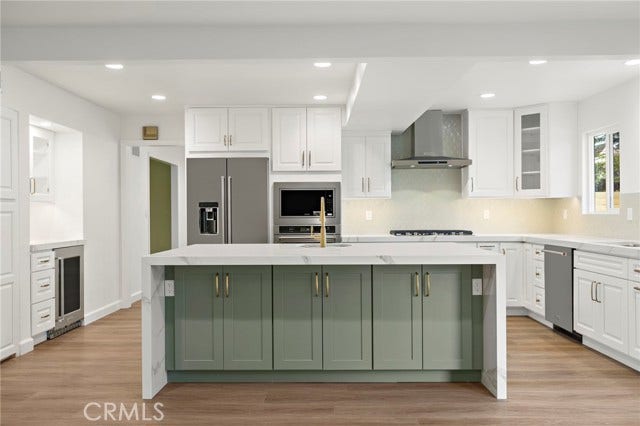 20152 Redlands DR, Newport Beach, CA 92660