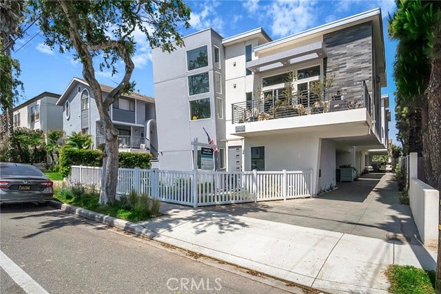 Property photo for 2119 Grant AVE, #B, Redondo Beach, CA