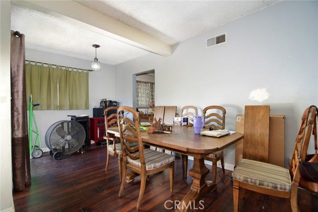 14913 Hubbard, Sylmar, CA 91342