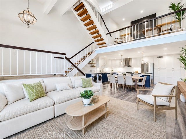 Property photo for 984 Granville, Los Angeles, CA