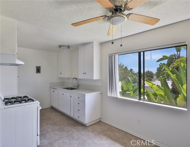 1817 E 2nd ST, Duarte, CA 91010