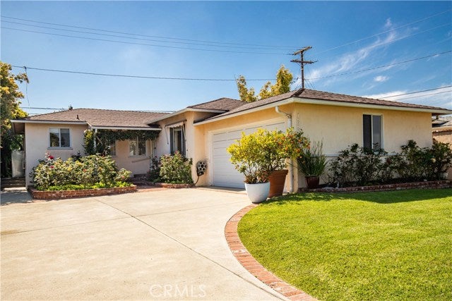 Property photo for 13215 Clyde Park Avenue, Hawthorne, CA