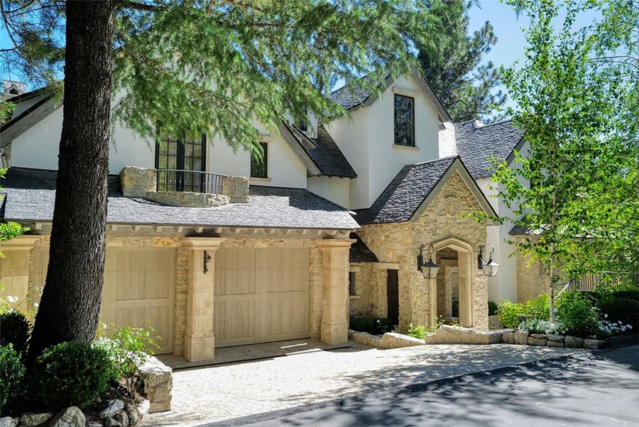 Property photo for 27927 Peninsula, Lake Arrowhead, CA