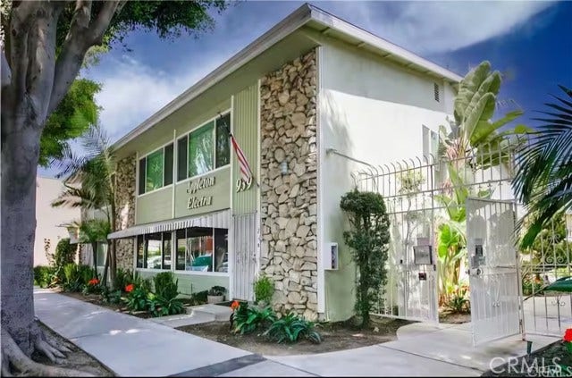 Property photo for 939 E Appleton, #2, Long Beach, CA