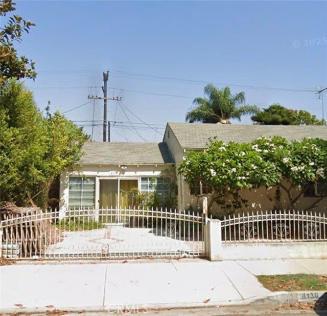 Property photo for 4130 Redwood Avenue, Los Angeles, CA