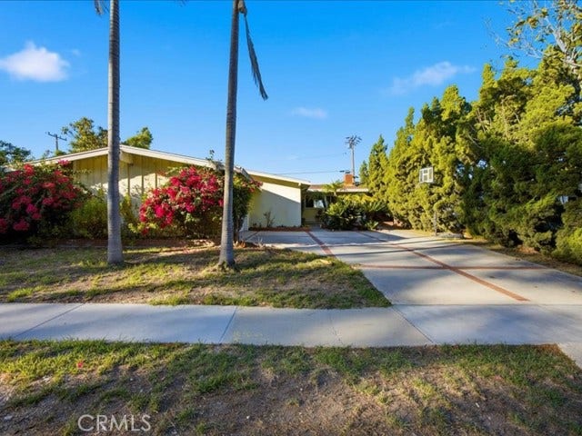 Property photo for 27727 Hawthorne BLVD, Rancho Palos Verdes, CA