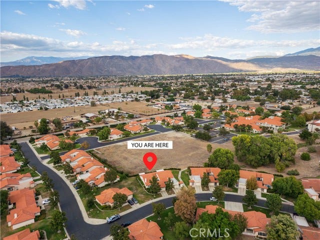 1060 Clubhouse, Hemet, CA 92545 1060 Clubhouse, Hemet, CA 92545