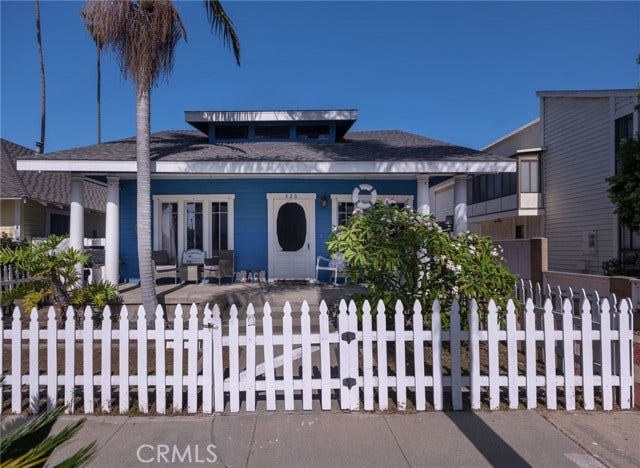 Property photo for 426 N Gertruda AVE, Redondo Beach, CA