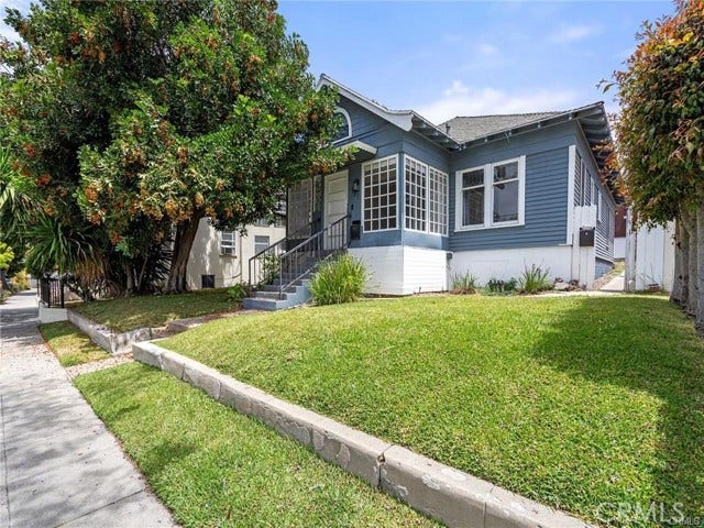 Property photo for 757 N Loma Vista, Long Beach, CA