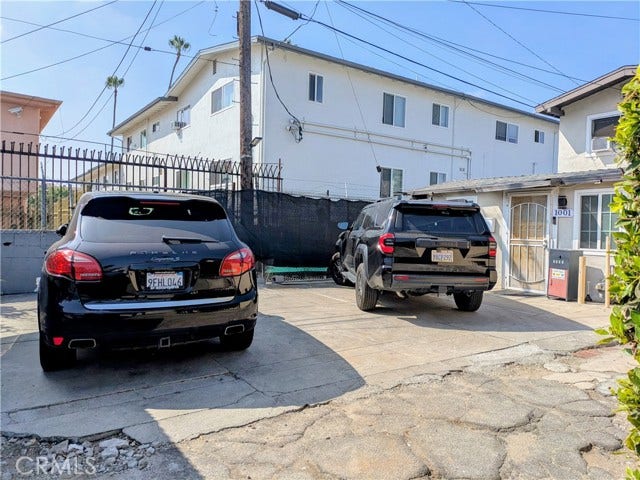 1001 N Mariposa, Los Angeles, CA 90029